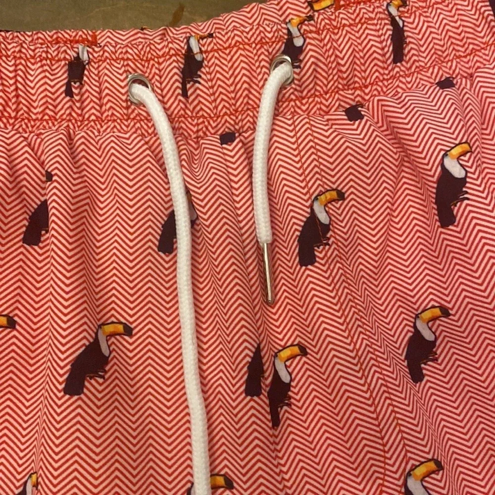 Mosmann Australia Mens‎ Large Red Toucan Print Lined Swim Shorts Surf Beach